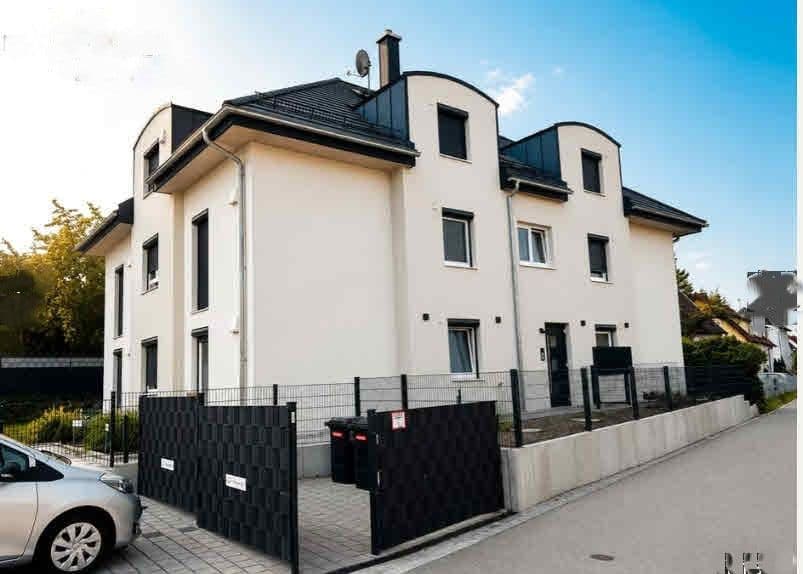 Predaj bytu 3-izbový 93 m², Roding, Bavorsko Predaj bytu 3-izbový 93 m², Roding, Bavorsko