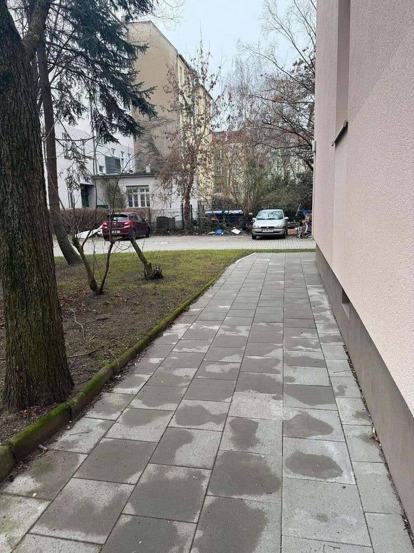 Prenájom bytu 2-izbový 69 m², Wönnichstraße 110, Berlin, Berlín Prenájom bytu 2-izbový 69 m², Wönnichstraße 110, Berlin, Berlín