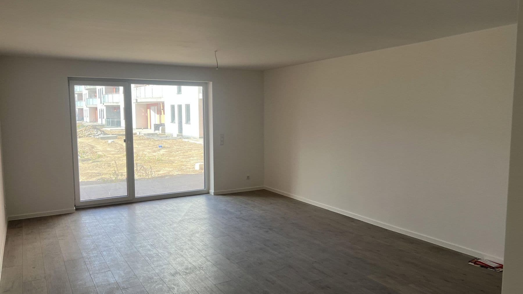 Prenájom bytu 4-izbový 103 m², Ludwigshafen, Porýnie-Falcko Prenájom bytu 4-izbový 103 m², Ludwigshafen, Porýnie-Falcko