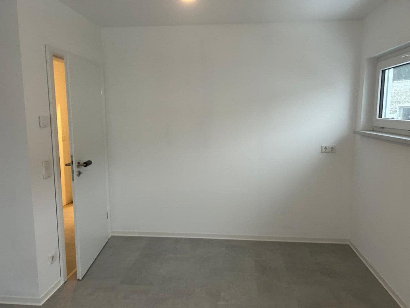 Prenájom domu 124 m², pozemok 459 m², Wehingen, Bádensko-Wurttembersko Prenájom domu 124 m², pozemok 459 m², Wehingen, Bádensko-Wurttembersko