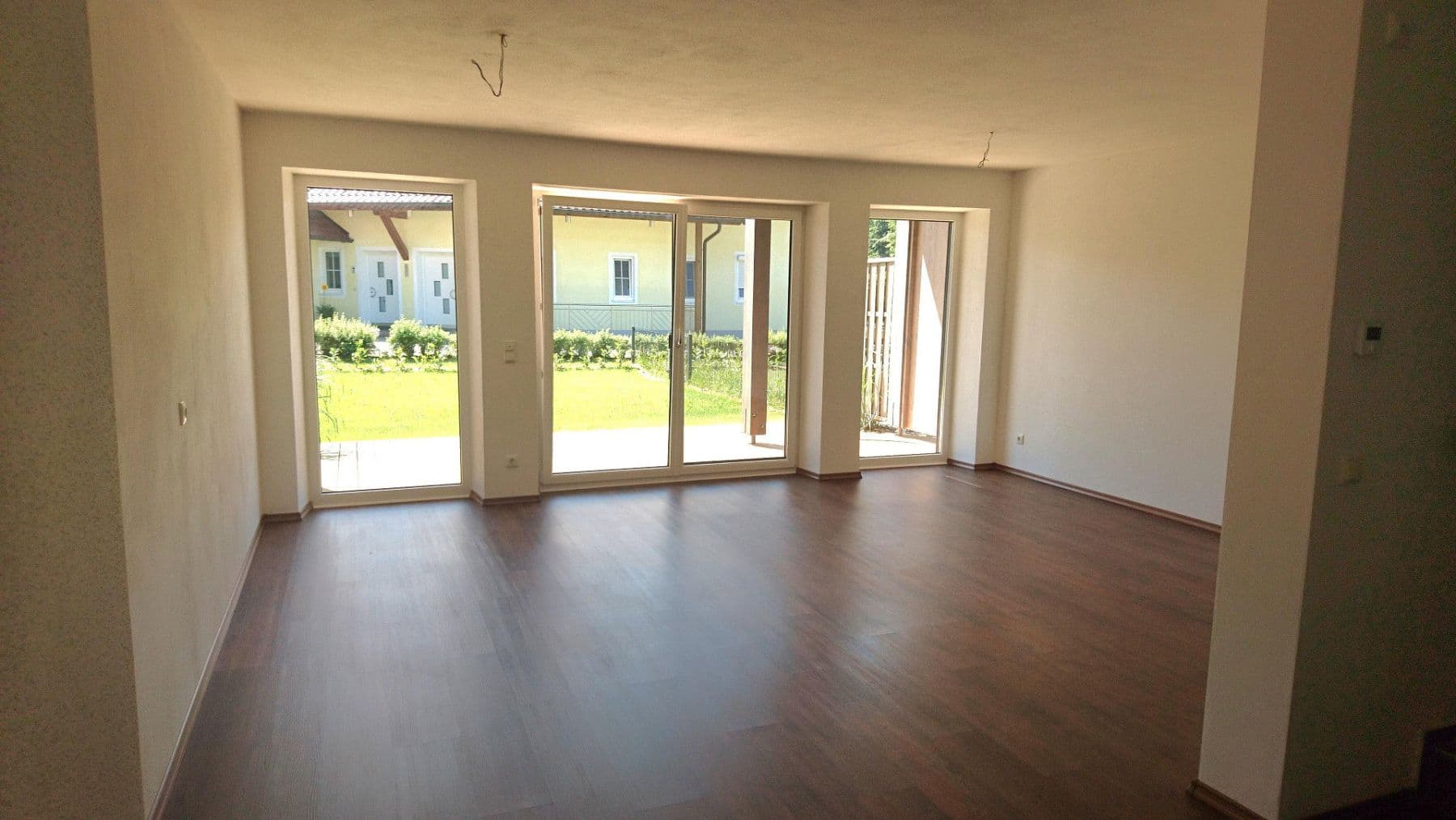 Prenájom domu 120 m², pozemok 150 m², Fichtenweg 11 b, Hochburg-Ach, Horné Rakúsko Prenájom domu 120 m², pozemok 150 m², Fichtenweg 11 b, Hochburg-Ach, Horné Rakúsko
