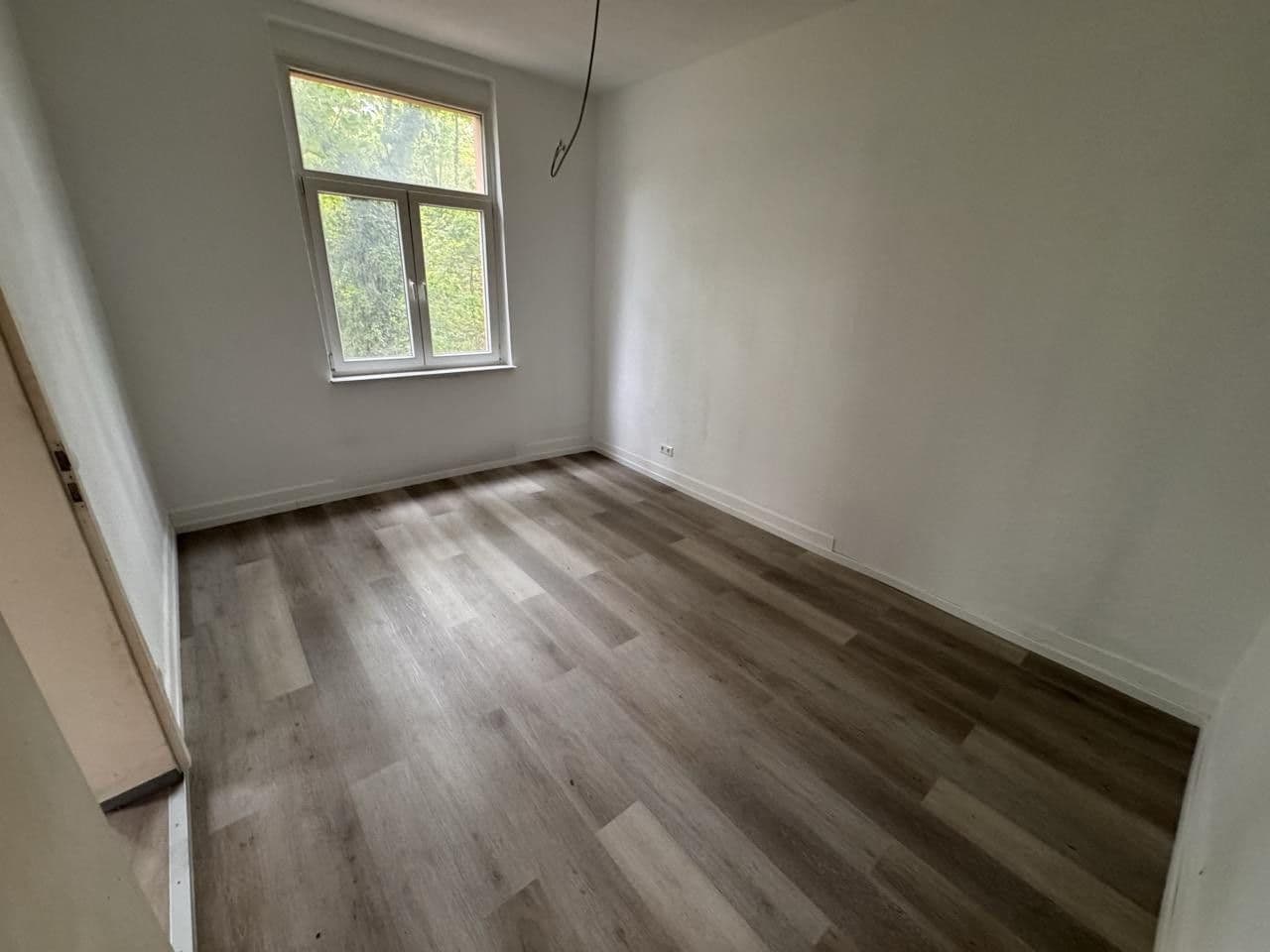 Prenájom bytu 3-izbový 72 m², Dammstr. 17, Pforzheim, Bádensko-Wurttembersko Prenájom bytu 3-izbový 72 m², Dammstr. 17, Pforzheim, Bádensko-Wurttembersko
