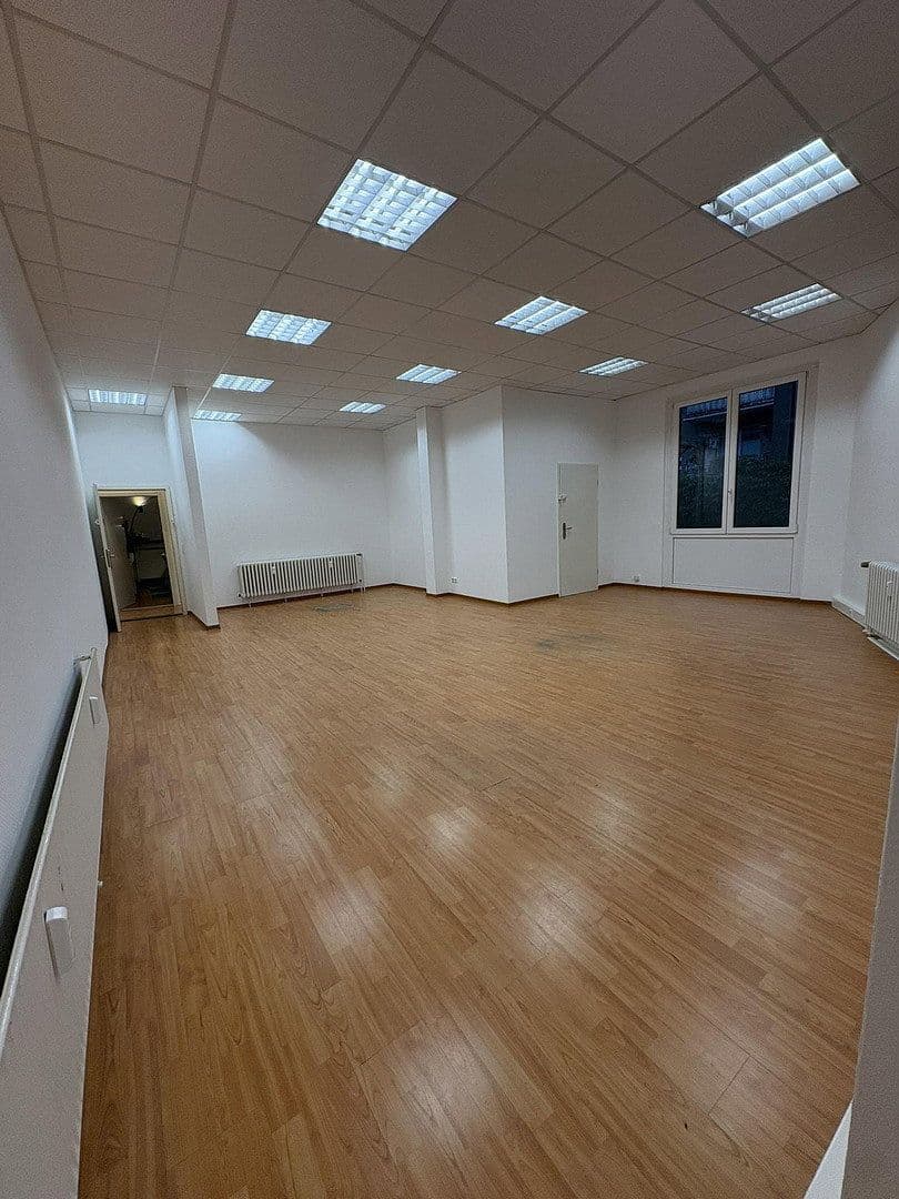 Prenájom kancelárie 80 m², Köln, Severné Porýnie - Westfálsko Prenájom kancelárie 80 m², Köln, Severné Porýnie - Westfálsko