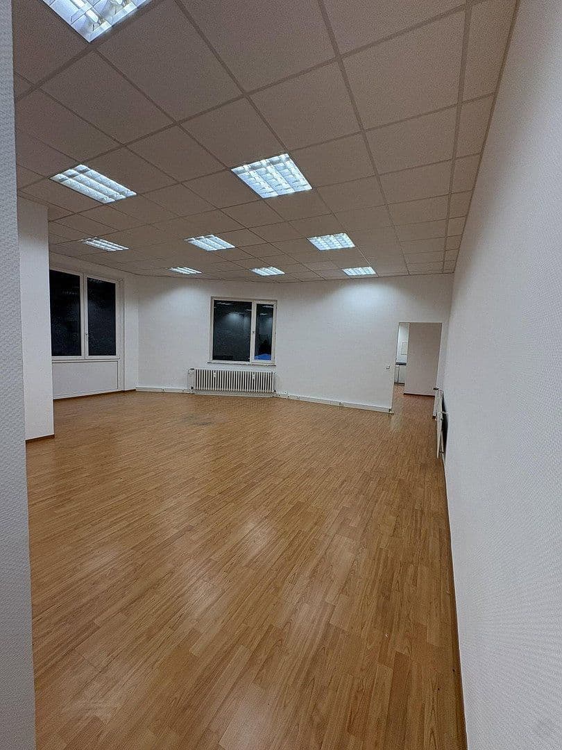 Prenájom kancelárie 80 m², Köln, Severné Porýnie - Westfálsko Prenájom kancelárie 80 m², Köln, Severné Porýnie - Westfálsko