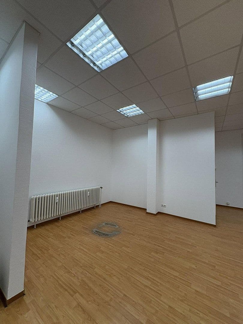 Prenájom kancelárie 80 m², Köln, Severné Porýnie - Westfálsko Prenájom kancelárie 80 m², Köln, Severné Porýnie - Westfálsko