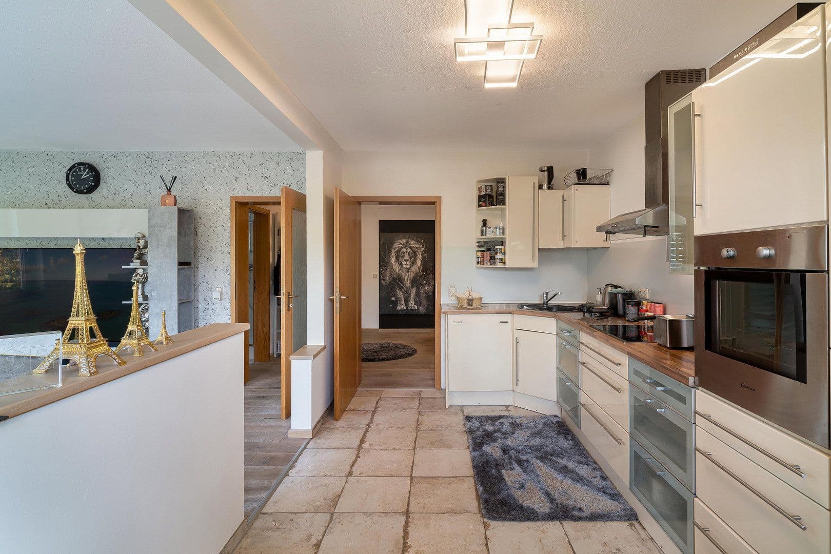 Predaj bytu 6-izbový 177 m², Falkenweg 27, Kassel, Hesensko Predaj bytu 6-izbový 177 m², Falkenweg 27, Kassel, Hesensko