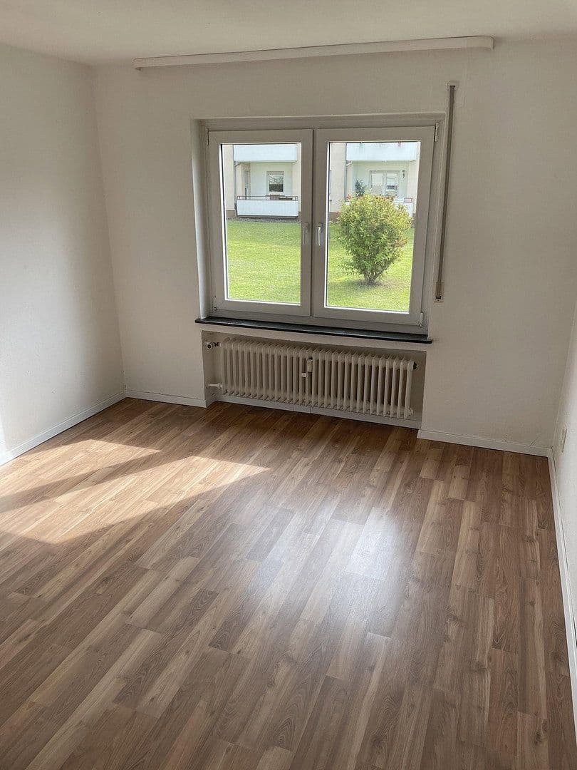 Prenájom bytu 3-izbový 65 m², Leipzigerstr 5, Herborn, Hesensko Prenájom bytu 3-izbový 65 m², Leipzigerstr 5, Herborn, Hesensko