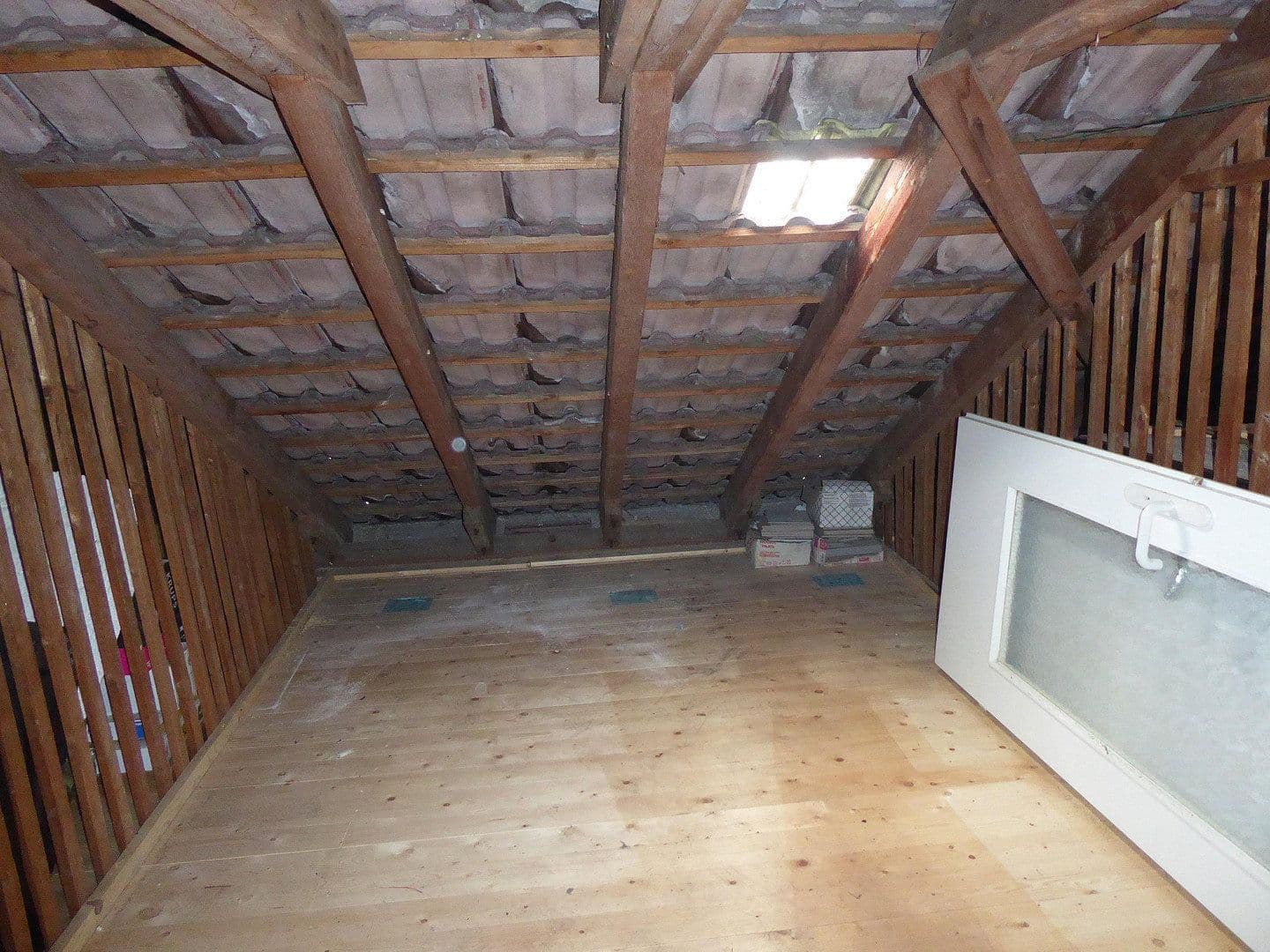 Prenájom bytu 3-izbový 65 m², Leipzigerstr 5, Herborn, Hesensko Prenájom bytu 3-izbový 65 m², Leipzigerstr 5, Herborn, Hesensko