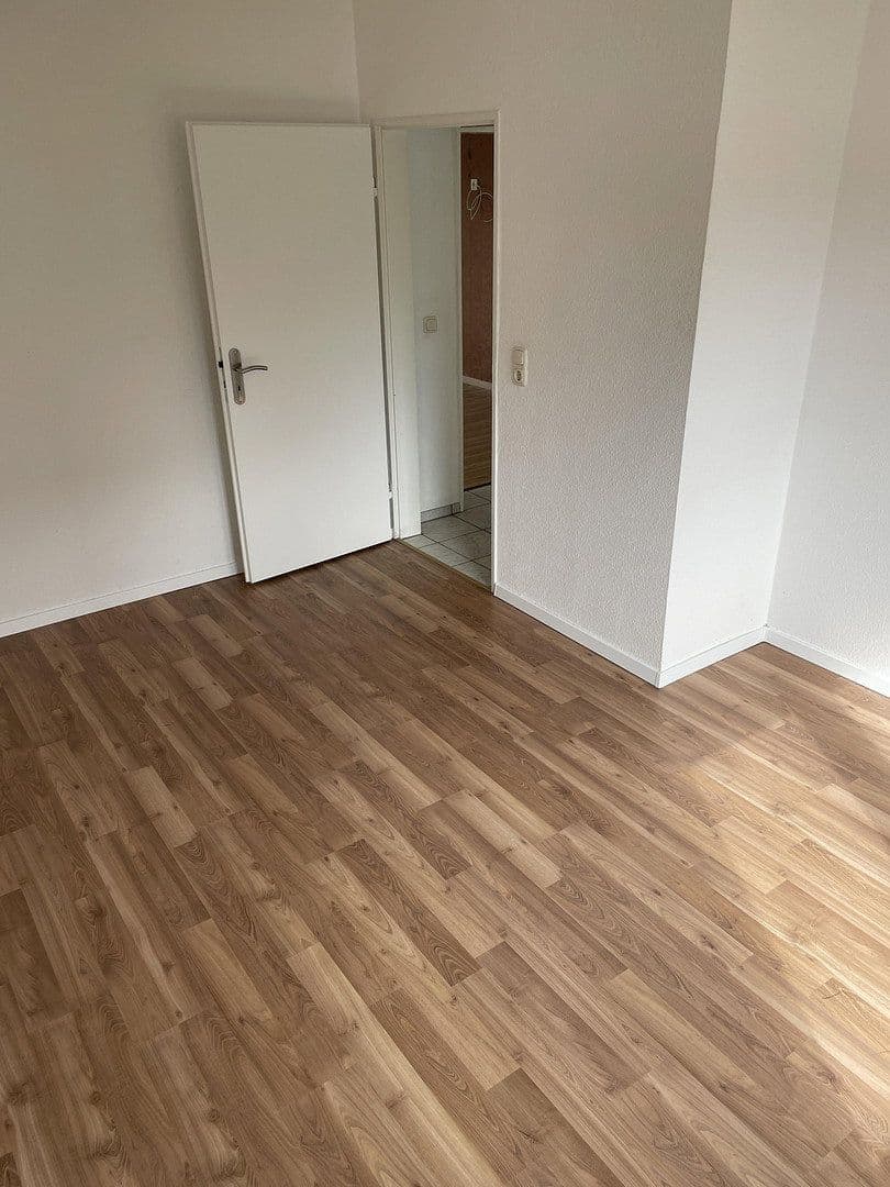 Prenájom bytu 3-izbový 65 m², Leipzigerstr 5, Herborn, Hesensko Prenájom bytu 3-izbový 65 m², Leipzigerstr 5, Herborn, Hesensko