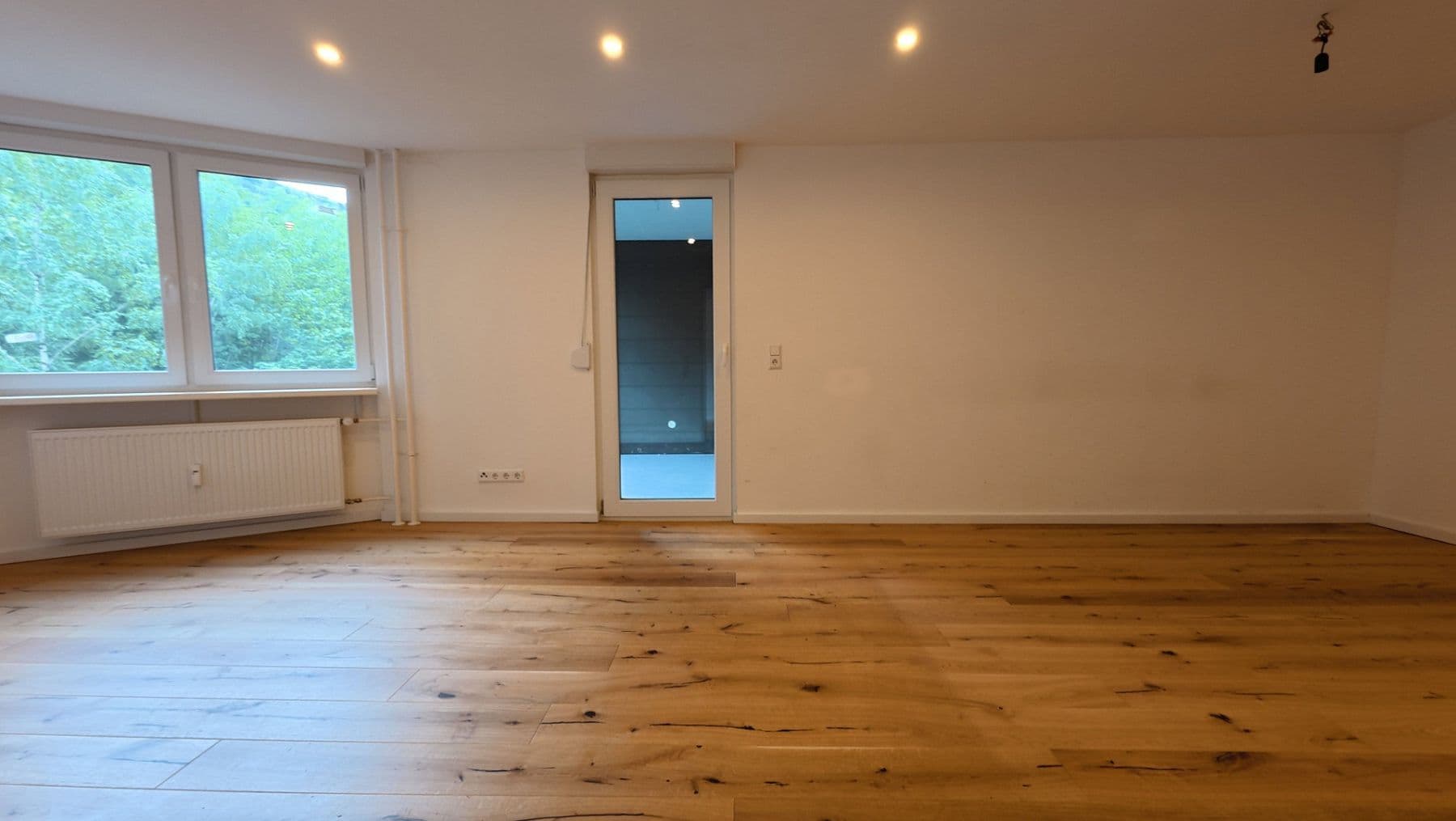 Prenájom bytu 3-izbový 68 m², Otto-Hahn-Platz 3, Heidelberg, Bádensko-Wurttembersko Prenájom bytu 3-izbový 68 m², Otto-Hahn-Platz 3, Heidelberg, Bádensko-Wurttembersko