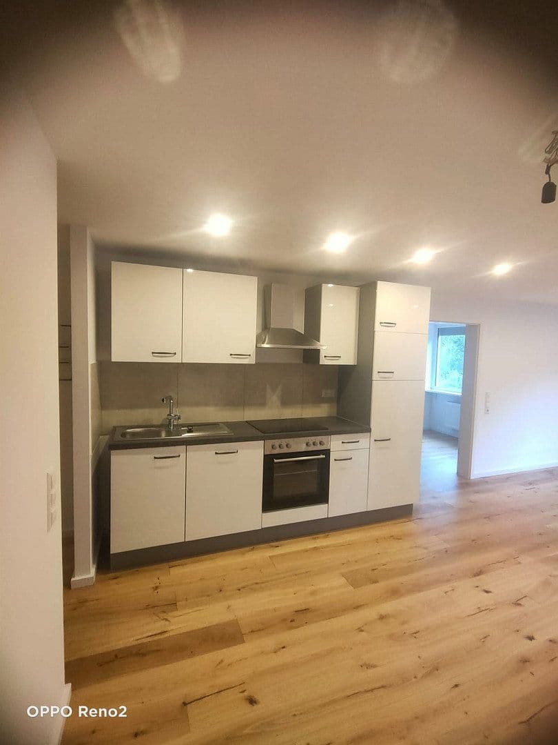 Prenájom bytu 3-izbový 68 m², Otto-Hahn-Platz 3, Heidelberg, Bádensko-Wurttembersko Prenájom bytu 3-izbový 68 m², Otto-Hahn-Platz 3, Heidelberg, Bádensko-Wurttembersko