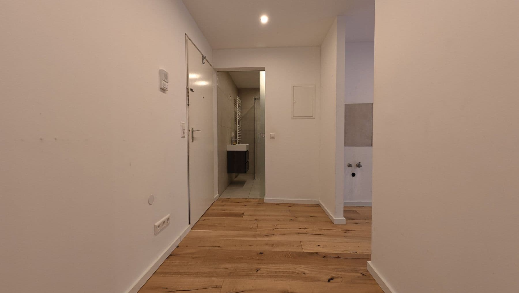 Prenájom bytu 3-izbový 68 m², Otto-Hahn-Platz 3, Heidelberg, Bádensko-Wurttembersko Prenájom bytu 3-izbový 68 m², Otto-Hahn-Platz 3, Heidelberg, Bádensko-Wurttembersko