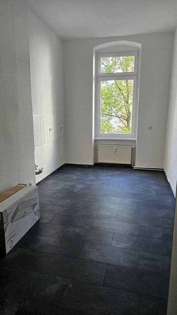 Prenájom bytu 3-izbový 88 m², Berlin, Berlín Prenájom bytu 3-izbový 88 m², Berlin, Berlín