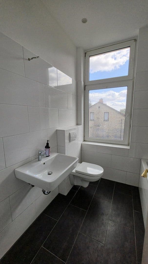 Prenájom bytu 3-izbový 76 m², Schleusenstraße 24, Woltersdorf, Brandenbursko Prenájom bytu 3-izbový 76 m², Schleusenstraße 24, Woltersdorf, Brandenbursko