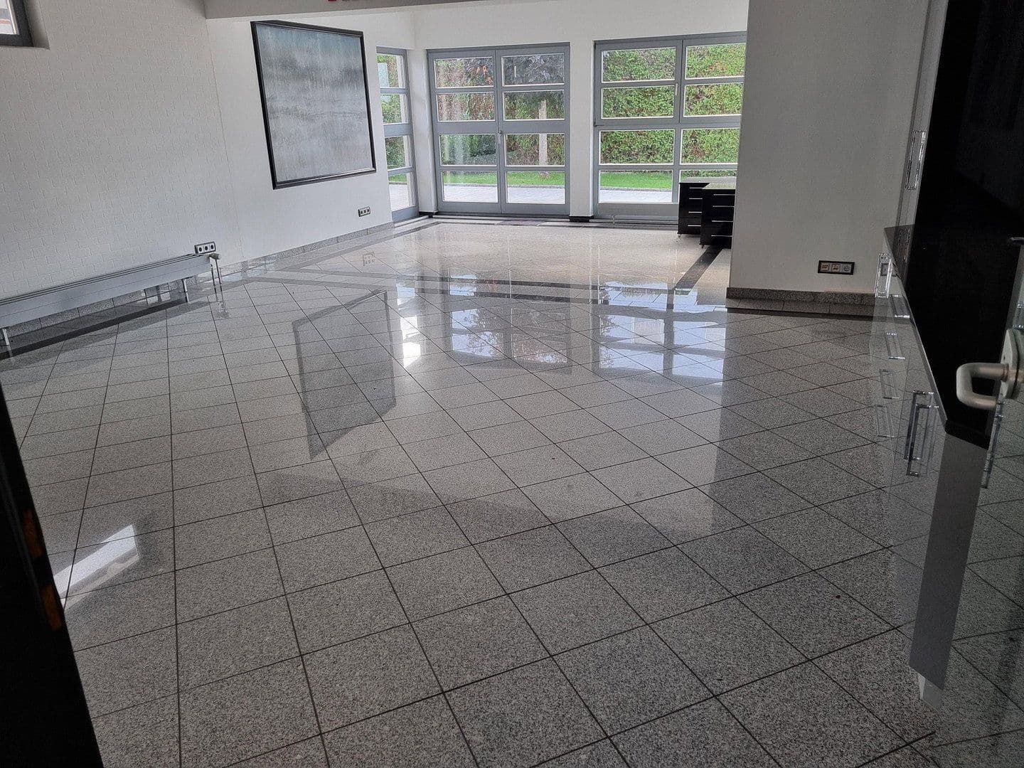 Prenájom kancelárie 206 m², Altdorf, Bádensko-Wurttembersko Prenájom kancelárie 206 m², Altdorf, Bádensko-Wurttembersko