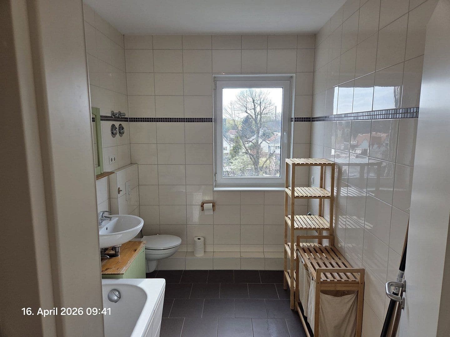 Prenájom bytu 4-izbový 126 m², Berlin, Berlín Prenájom bytu 4-izbový 126 m², Berlin, Berlín