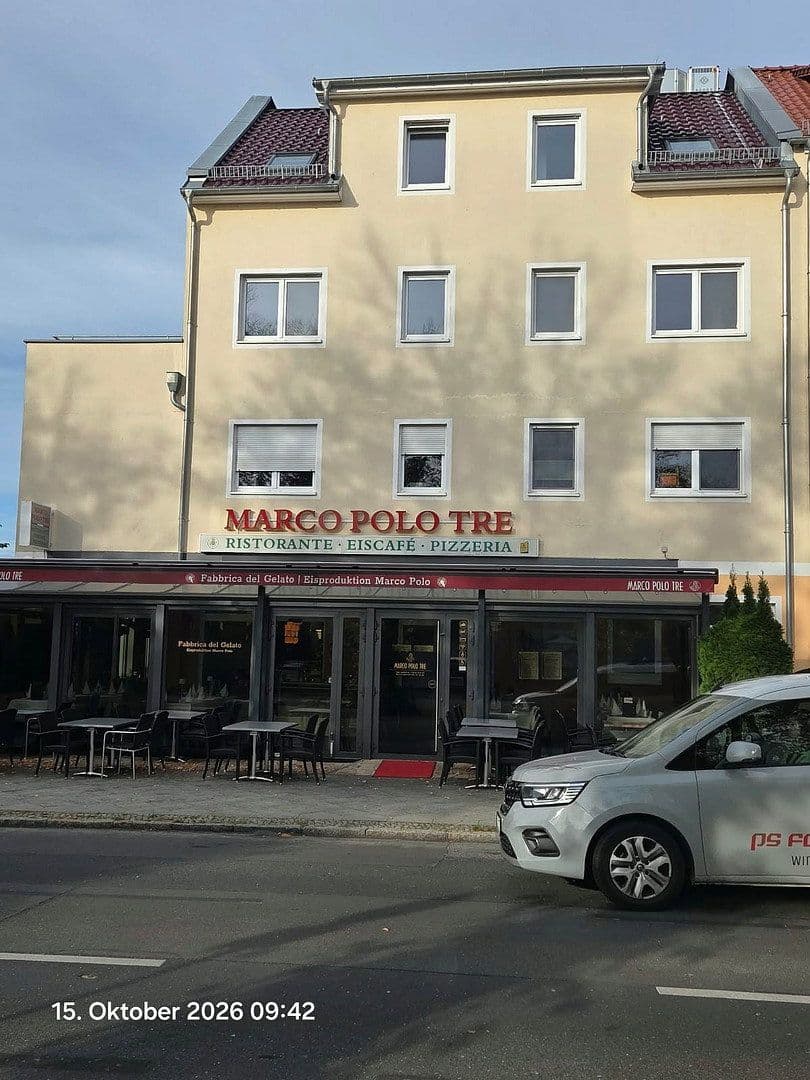Prenájom bytu 4-izbový 126 m², Berlin, Berlín Prenájom bytu 4-izbový 126 m², Berlin, Berlín