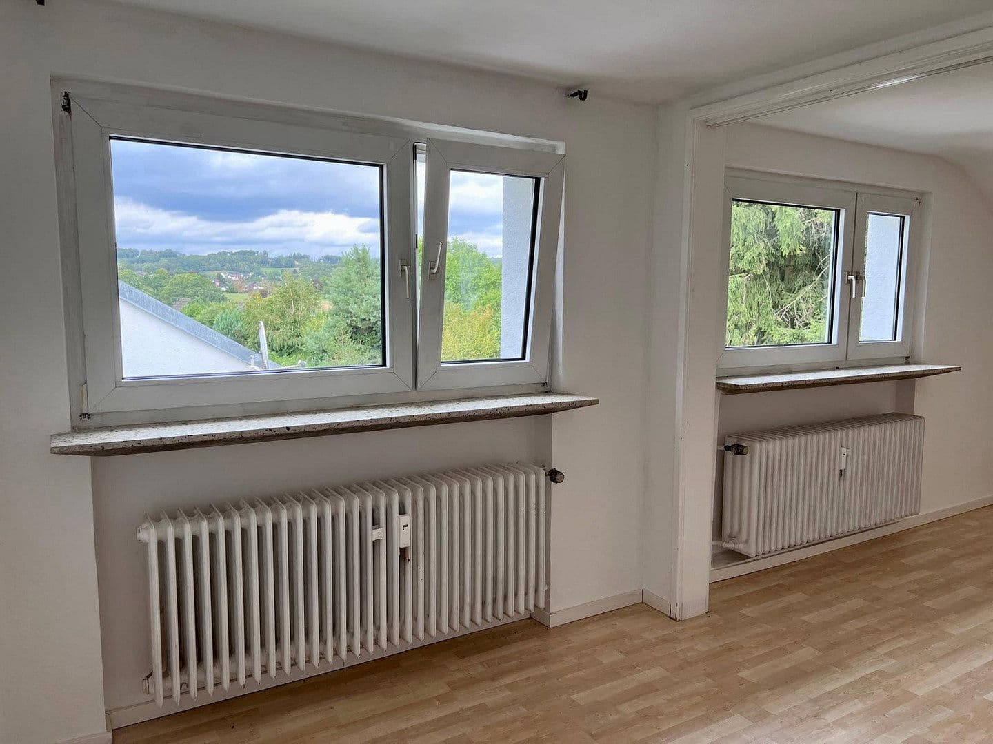 Prenájom bytu 1-izbový 40 m², Lindlar, Severné Porýnie - Westfálsko Prenájom bytu 1-izbový 40 m², Lindlar, Severné Porýnie - Westfálsko