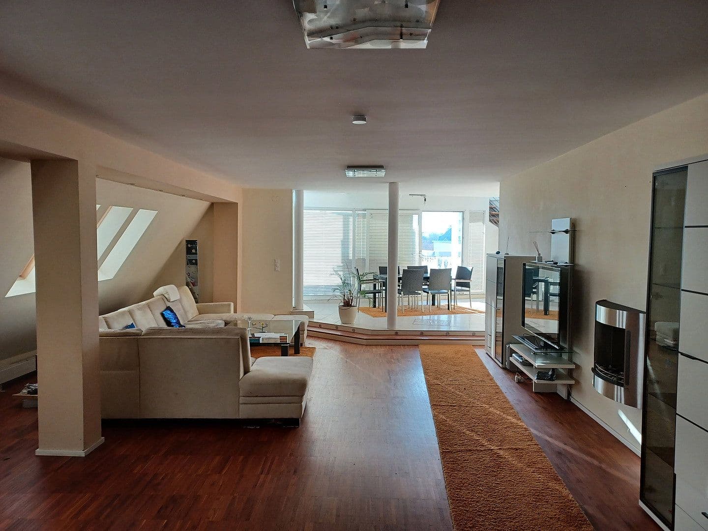 Predaj bytu 4-izbový 210 m², Paulsborner Strasse 10, Berlin, Berlín Predaj bytu 4-izbový 210 m², Paulsborner Strasse 10, Berlin, Berlín
