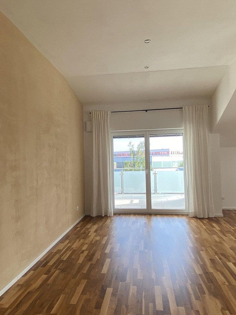 Prenájom bytu 3-izbový 80 m², Merianstr. 1a, Ingolstadt, Bavorsko Prenájom bytu 3-izbový 80 m², Merianstr. 1a, Ingolstadt, Bavorsko