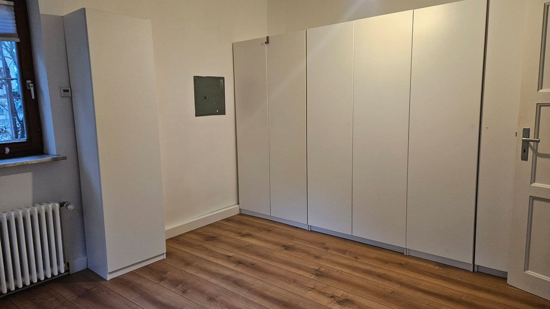 Prenájom kancelárie 90 m², Berlin, Berlín Prenájom kancelárie 90 m², Berlin, Berlín