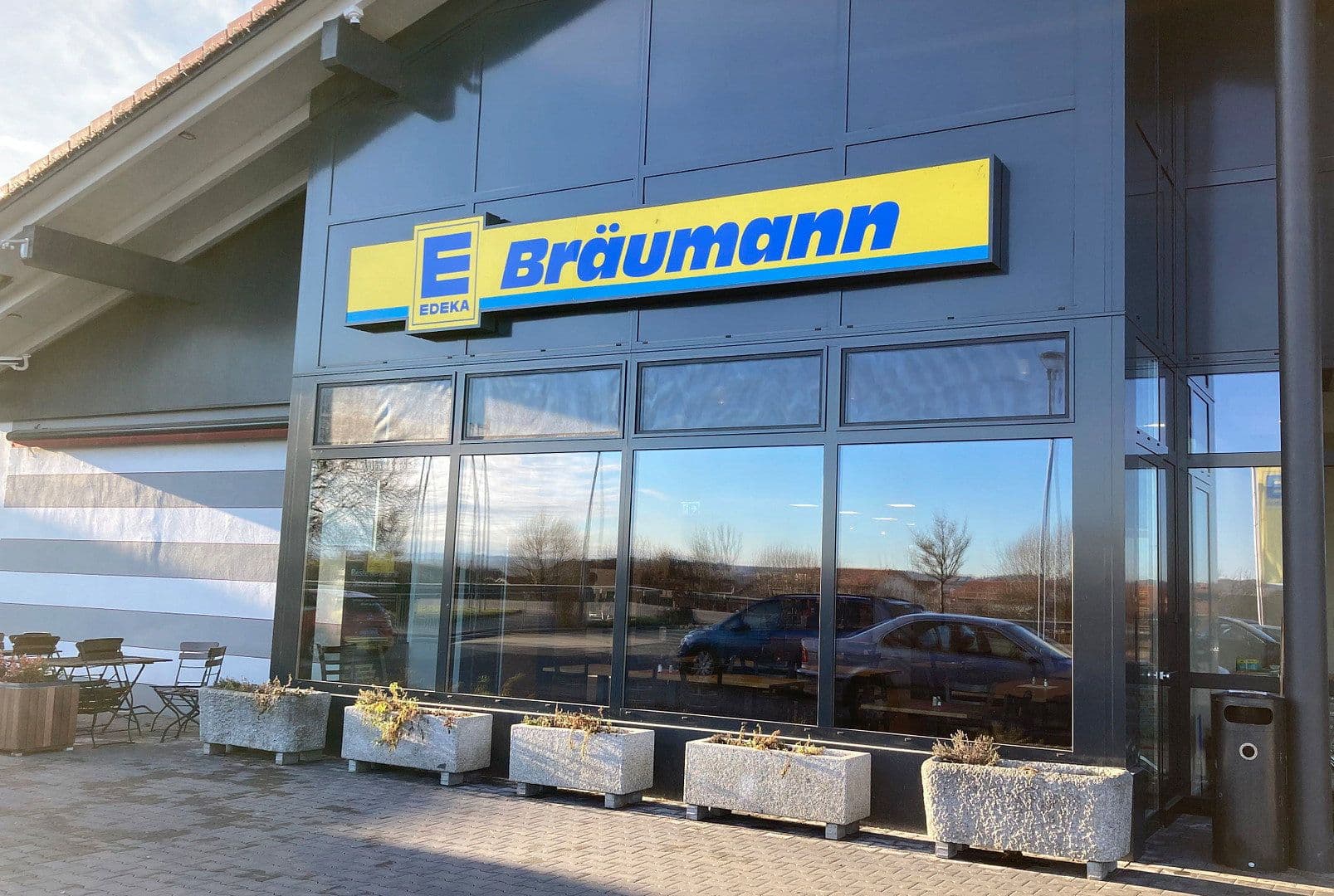 Prenájom nebytového priestoru 110 m², Tittmoninger Straße 43, Fridolfing, Bavorsko Prenájom nebytového priestoru 110 m², Tittmoninger Straße 43, Fridolfing, Bavorsko