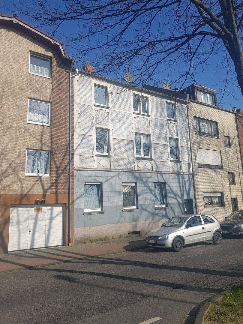Prenájom bytu 3-izbový 72 m², Ziegelhorststraße 45, Duisburg, Severné Porýnie - Westfálsko Prenájom bytu 3-izbový 72 m², Ziegelhorststraße 45, Duisburg, Severné Porýnie - Westfálsko