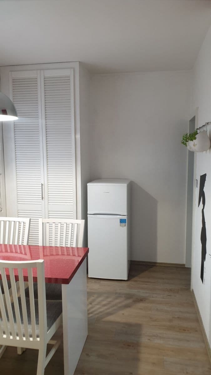 Prenájom bytu 2-izbový 65 m², Okružní, Týniště nad Orlicí, Královéhradecký kraj Prenájom bytu 2-izbový 65 m², Okružní, Týniště nad Orlicí, Královéhradecký kraj