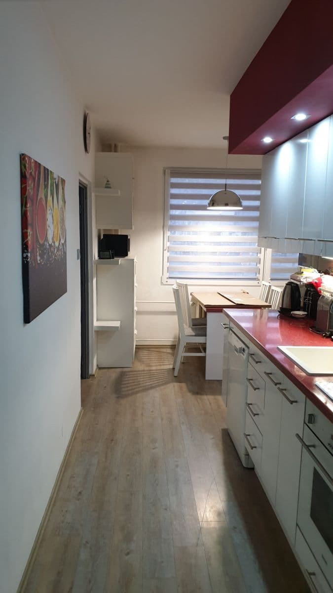 Prenájom bytu 2-izbový 65 m², Okružní, Týniště nad Orlicí, Královéhradecký kraj Prenájom bytu 2-izbový 65 m², Okružní, Týniště nad Orlicí, Královéhradecký kraj