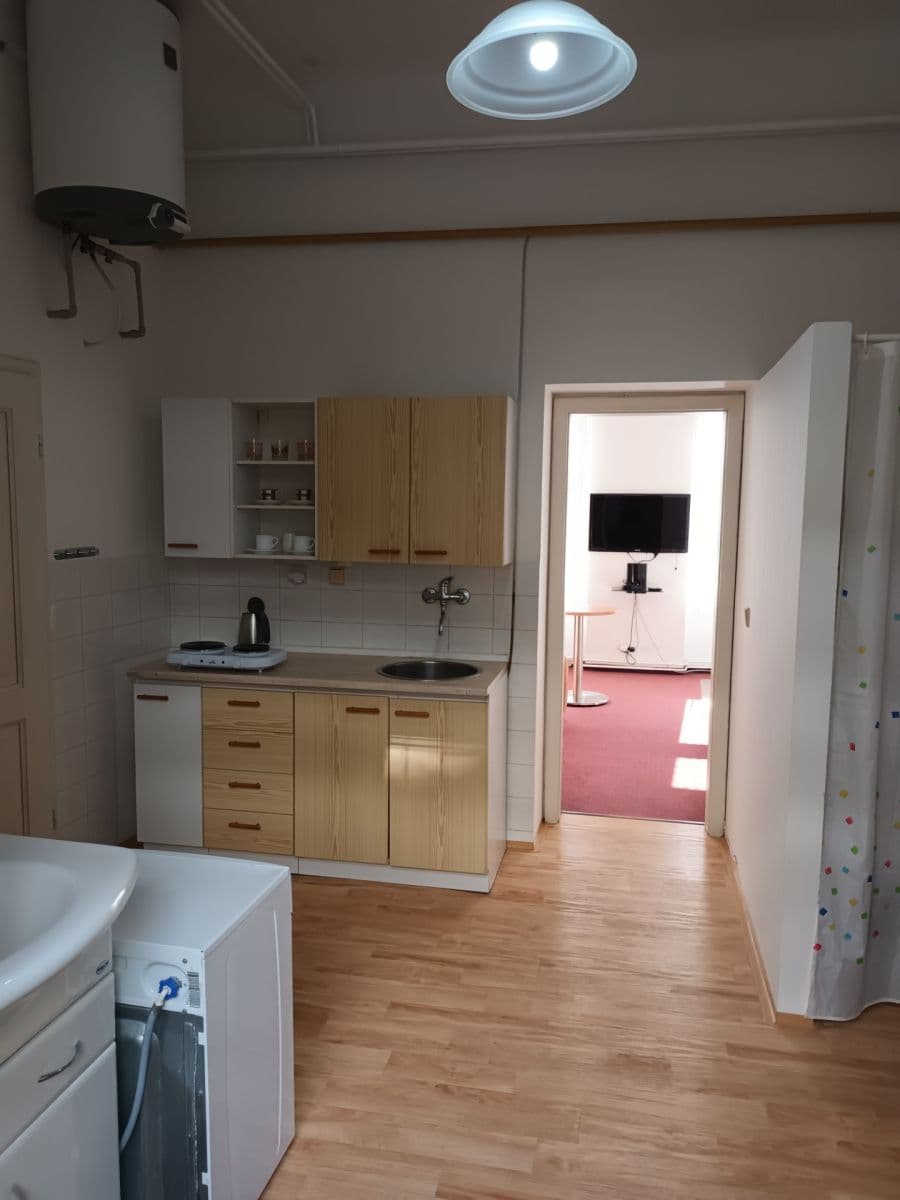 Prenájom bytu 2-izbový 34 m², Na Petynce, Praha, Praha Prenájom bytu 2-izbový 34 m², Na Petynce, Praha, Praha