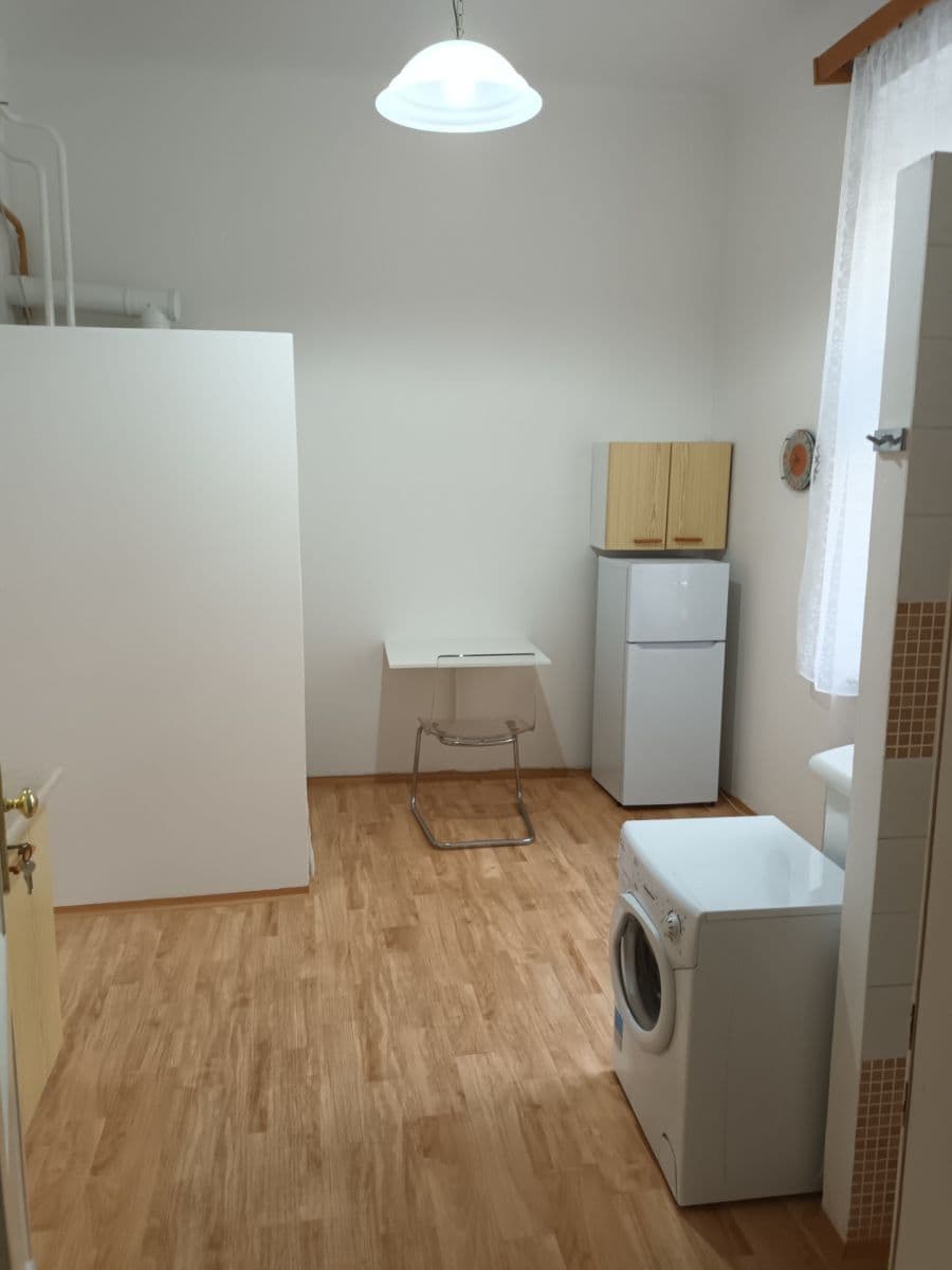 Prenájom bytu 2-izbový 34 m², Na Petynce, Praha, Praha Prenájom bytu 2-izbový 34 m², Na Petynce, Praha, Praha