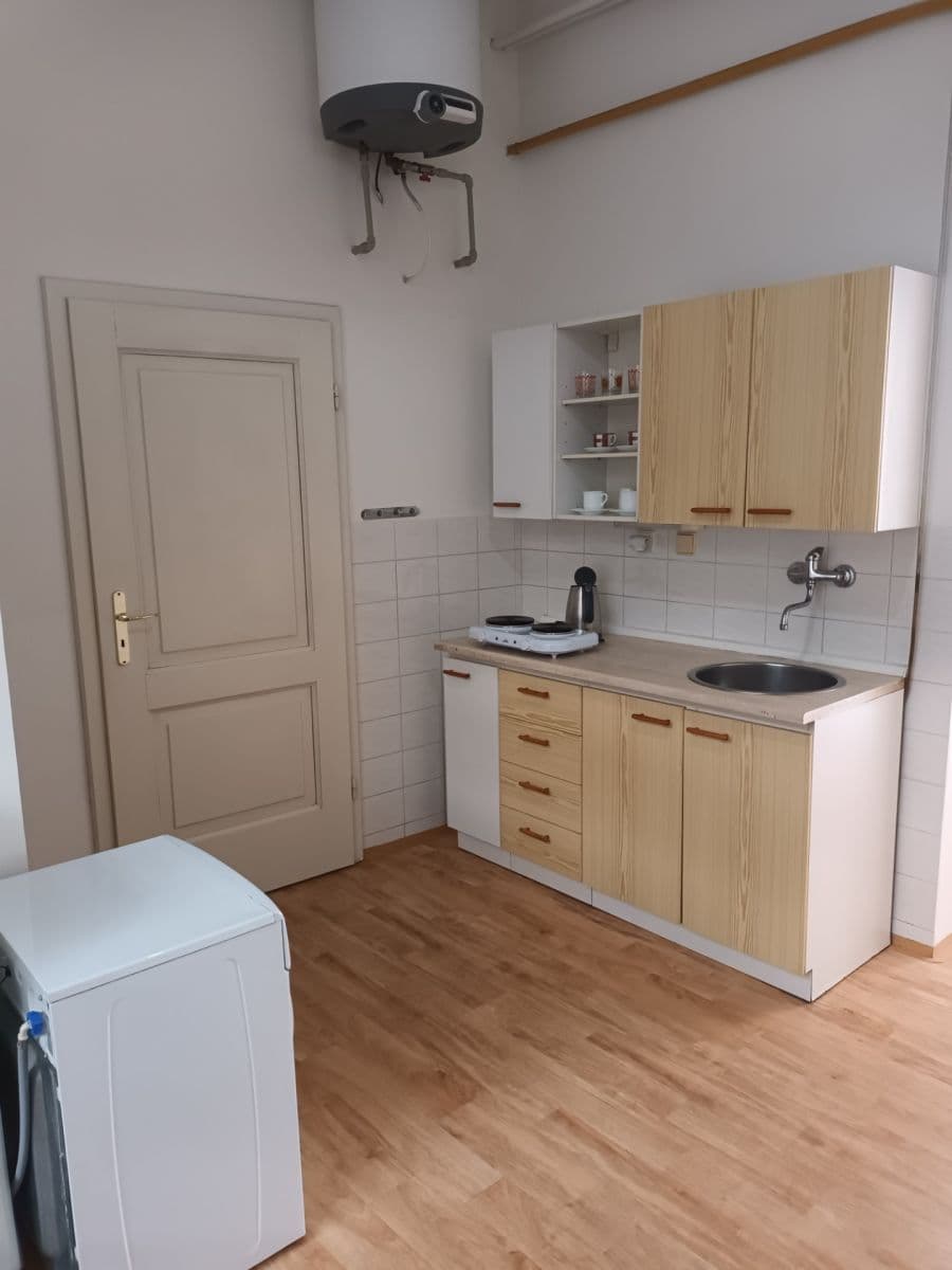 Prenájom bytu 2-izbový 34 m², Na Petynce, Praha, Praha Prenájom bytu 2-izbový 34 m², Na Petynce, Praha, Praha