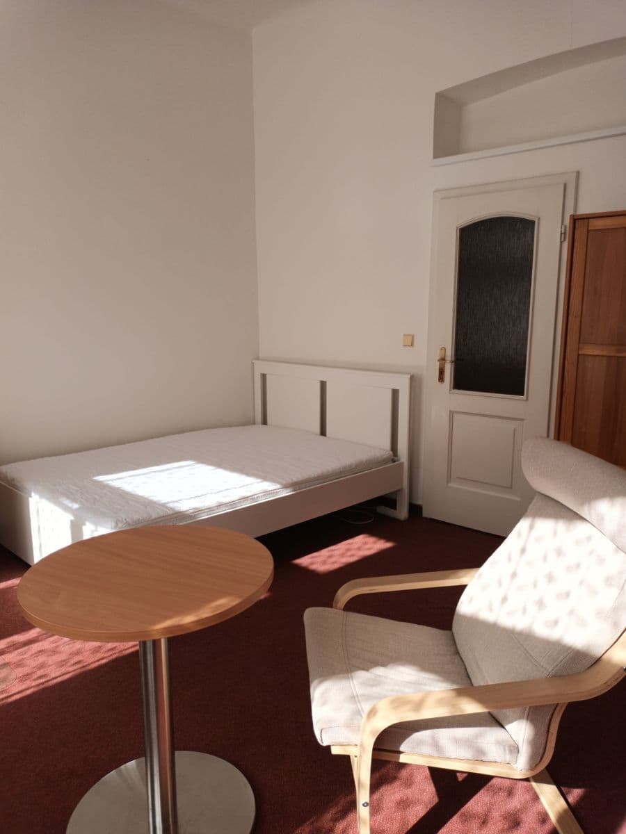 Prenájom bytu 2-izbový 34 m², Na Petynce, Praha, Praha Prenájom bytu 2-izbový 34 m², Na Petynce, Praha, Praha