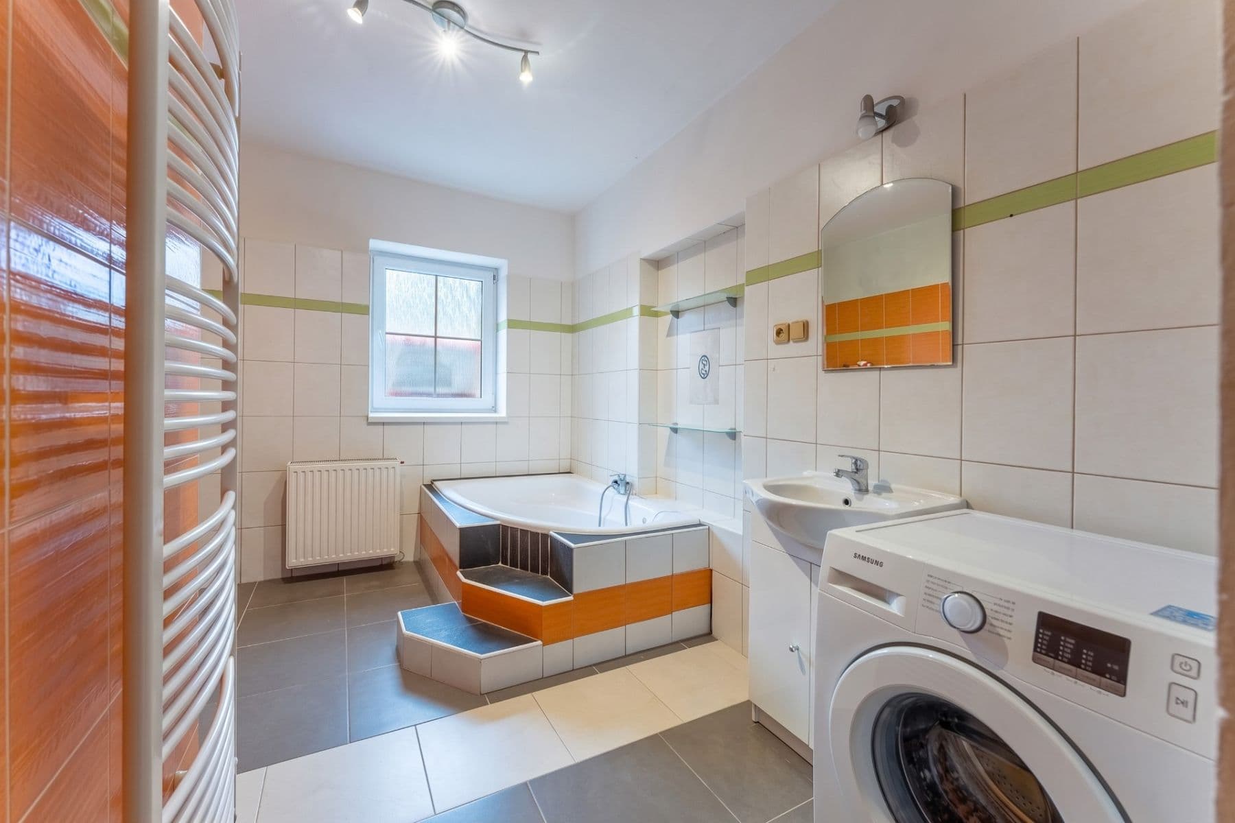 Predaj domu 170 m², pozemok 699 m², Pražská, Jíloviště, Středočeský kraj Predaj domu 170 m², pozemok 699 m², Pražská, Jíloviště, Středočeský kraj