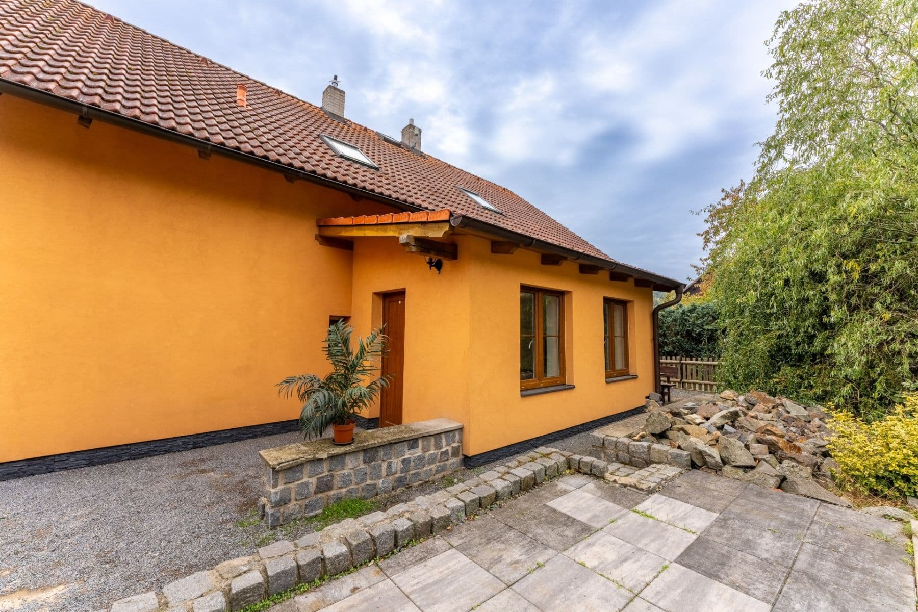 Predaj domu 170 m², pozemok 699 m², Pražská, Jíloviště, Středočeský kraj Predaj domu 170 m², pozemok 699 m², Pražská, Jíloviště, Středočeský kraj