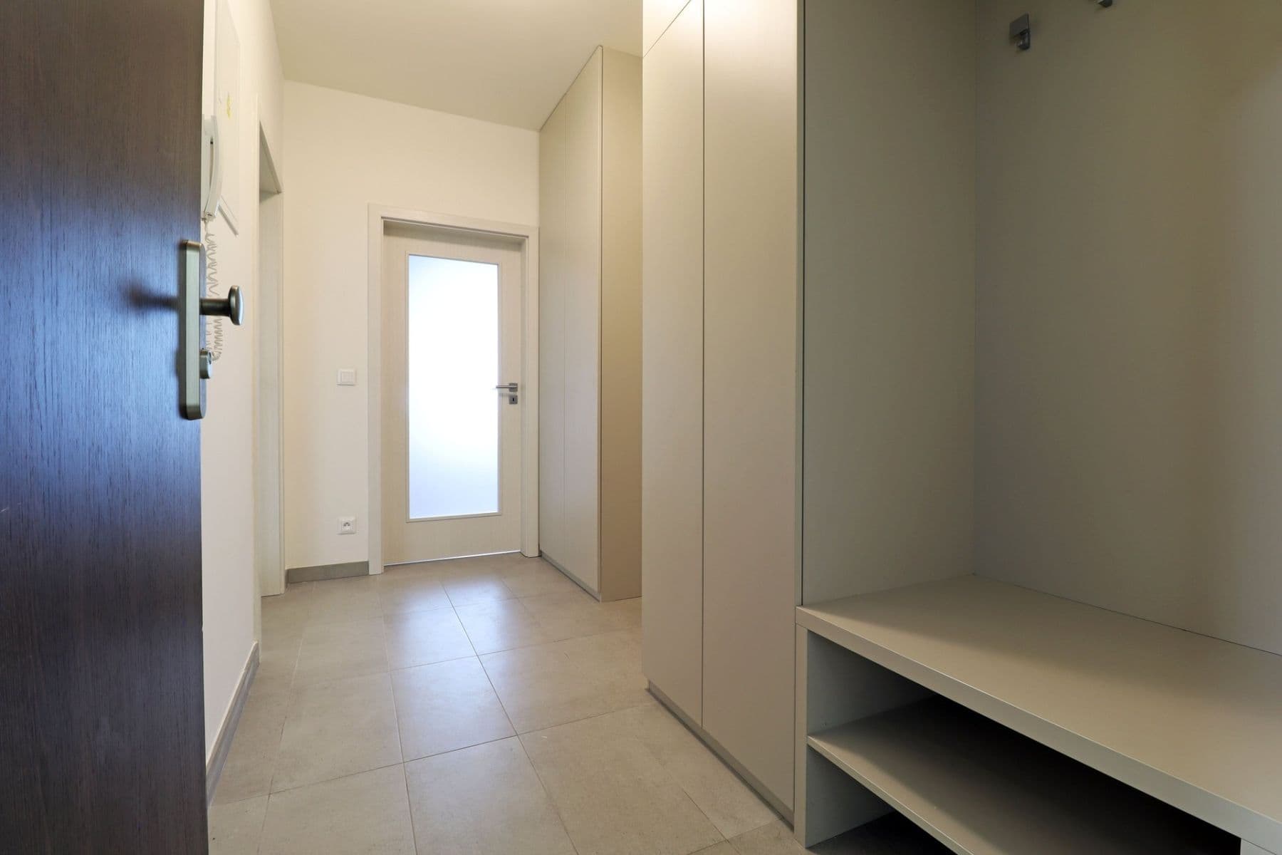 Prenájom bytu 2-izbový 53 m², Svatošových, Praha, Praha Prenájom bytu 2-izbový 53 m², Svatošových, Praha, Praha