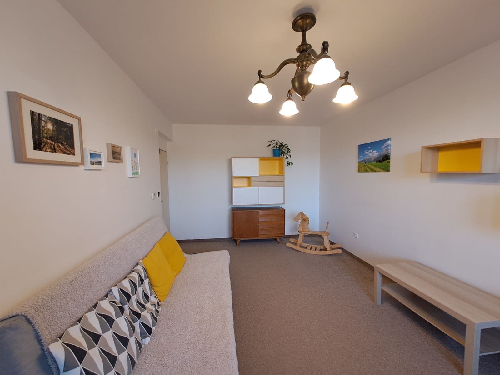 Prenájom bytu 3-izbový 72 m², Na Stárce, Praha, Praha Prenájom bytu 3-izbový 72 m², Na Stárce, Praha, Praha