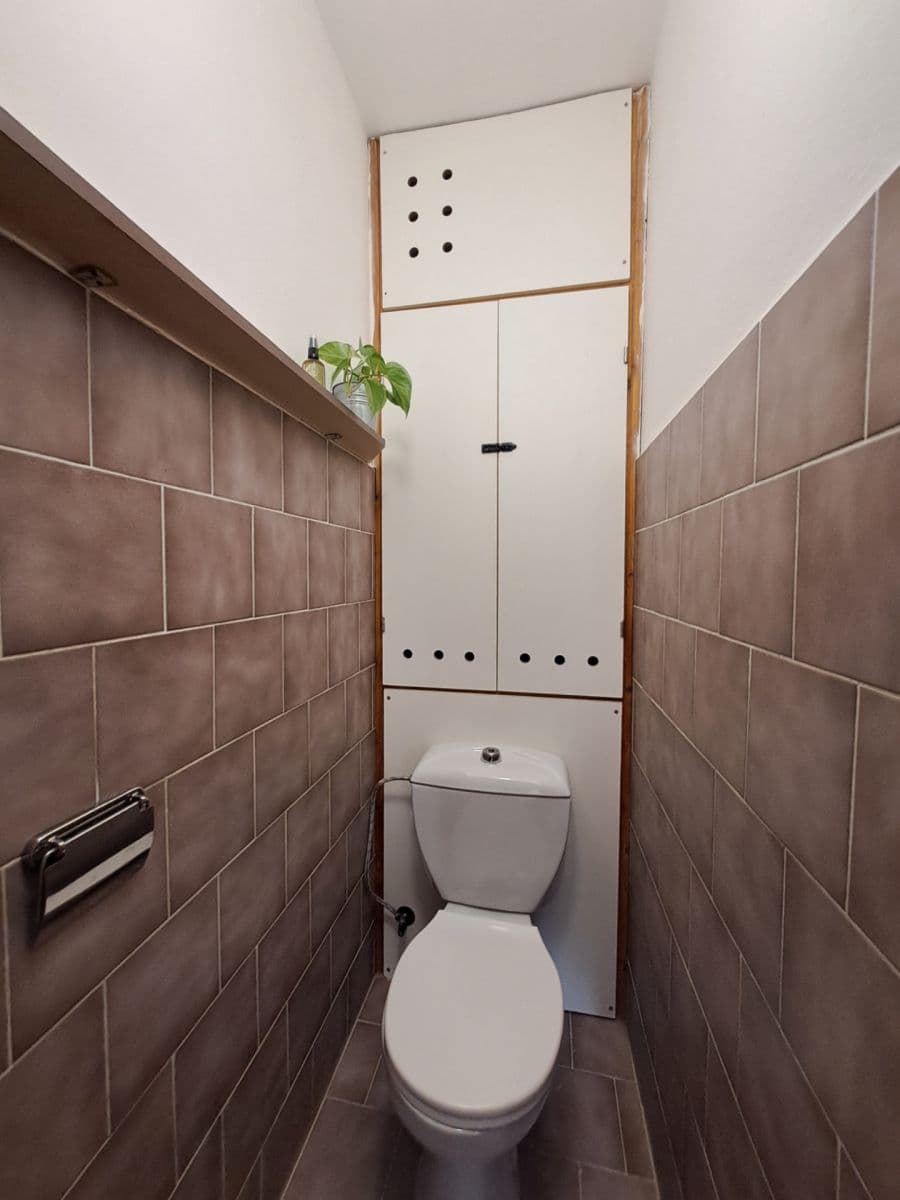 Prenájom bytu 3-izbový 72 m², Na Stárce, Praha, Praha Prenájom bytu 3-izbový 72 m², Na Stárce, Praha, Praha