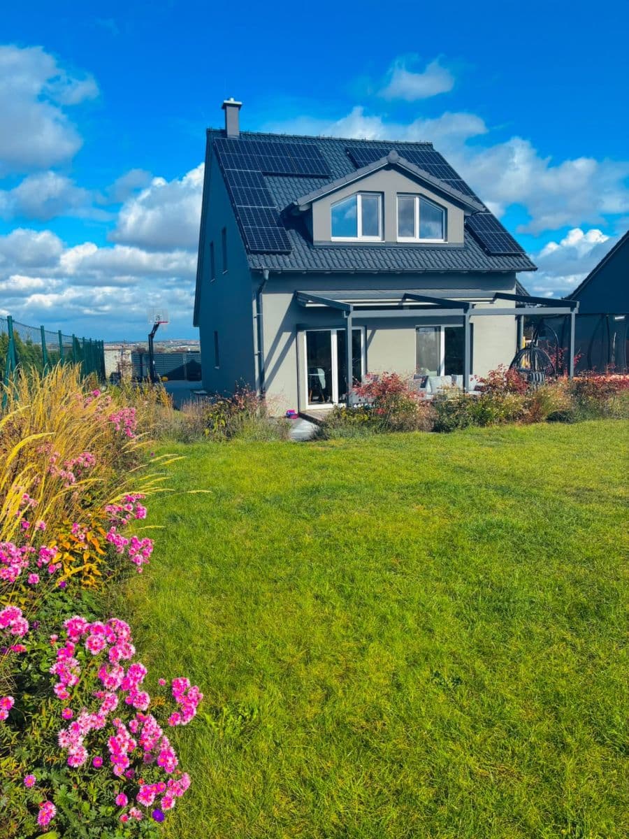Predaj domu 147 m², pozemok 946 m², K Březné, Vysoký Újezd, Středočeský kraj Predaj domu 147 m², pozemok 946 m², K Březné, Vysoký Újezd, Středočeský kraj