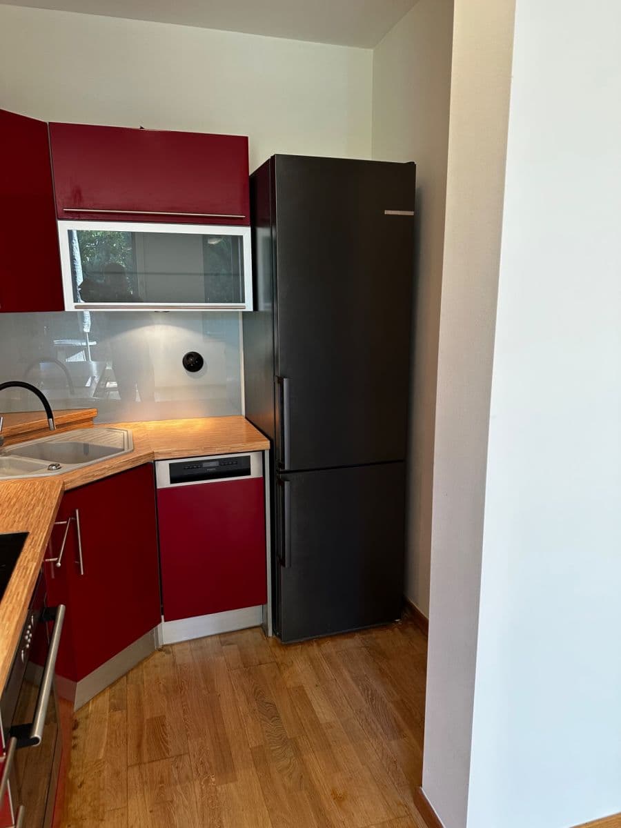 Prenájom bytu 2-izbový 66 m², Valečovská, Praha, Praha Prenájom bytu 2-izbový 66 m², Valečovská, Praha, Praha
