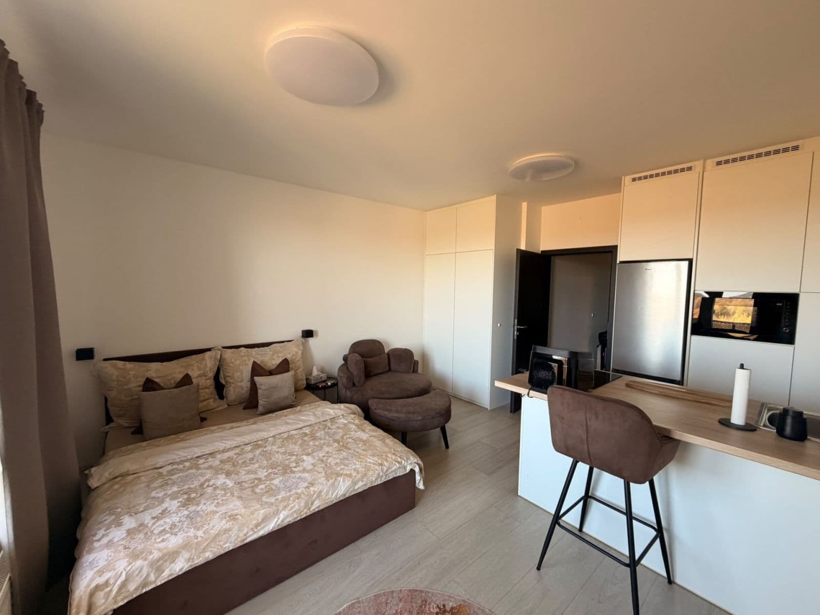 Prenájom bytu 1-izbový 28 m², Honzíkova, Praha, Praha Prenájom bytu 1-izbový 28 m², Honzíkova, Praha, Praha