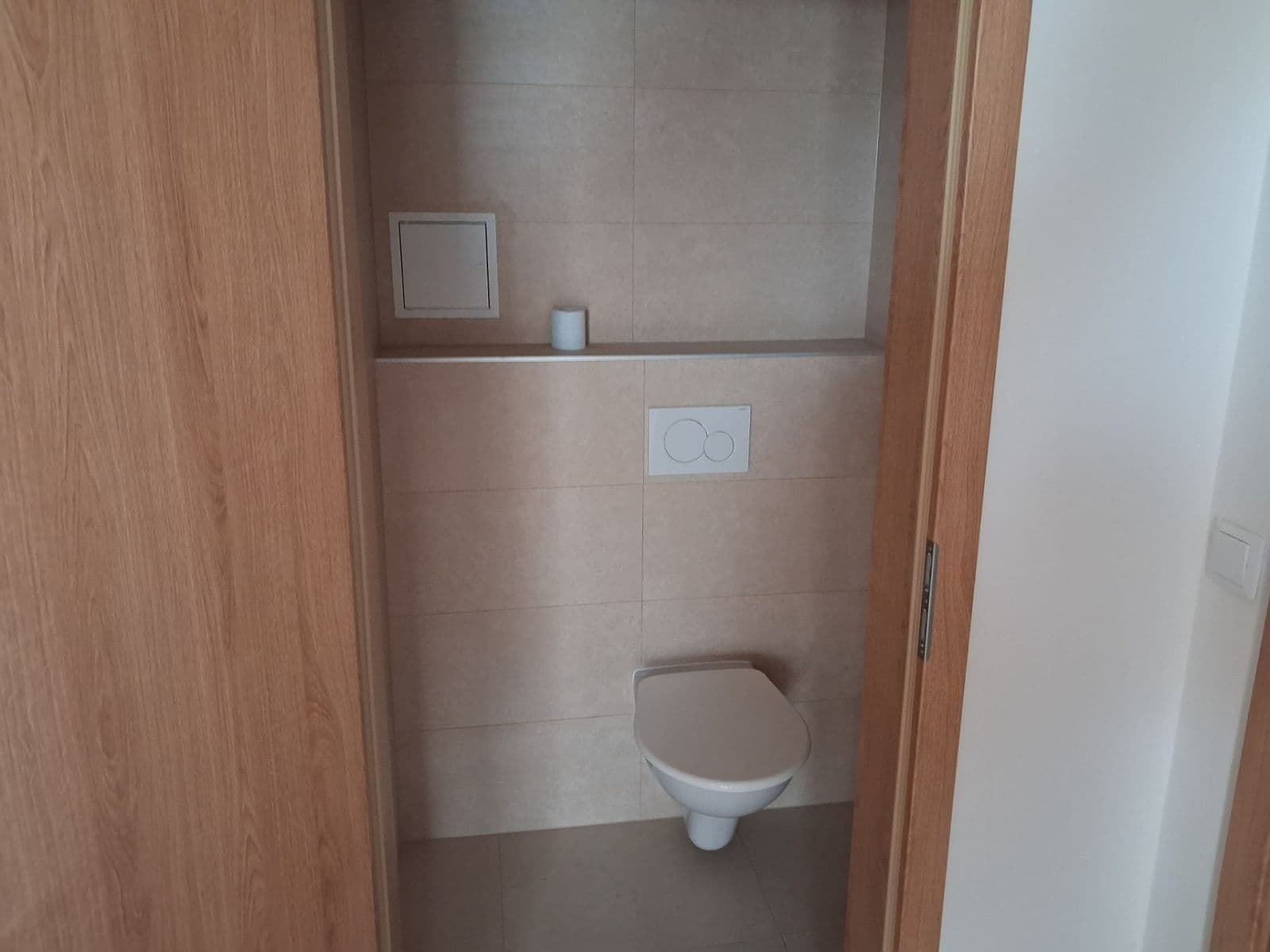 Prenájom bytu 2-izbový 49 m², Revoluční, Šestajovice, Středočeský kraj Prenájom bytu 2-izbový 49 m², Revoluční, Šestajovice, Středočeský kraj