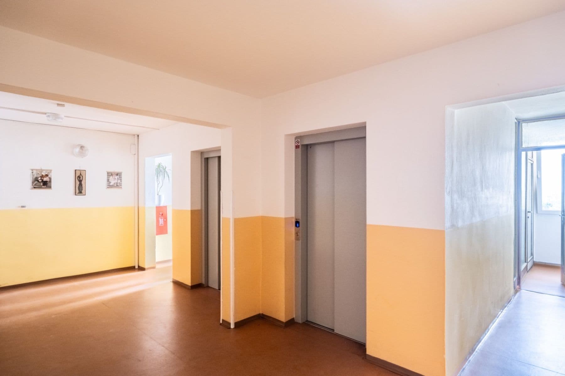Predaj bytu 3-izbový 66 m², Česákova, Praha, Praha Predaj bytu 3-izbový 66 m², Česákova, Praha, Praha