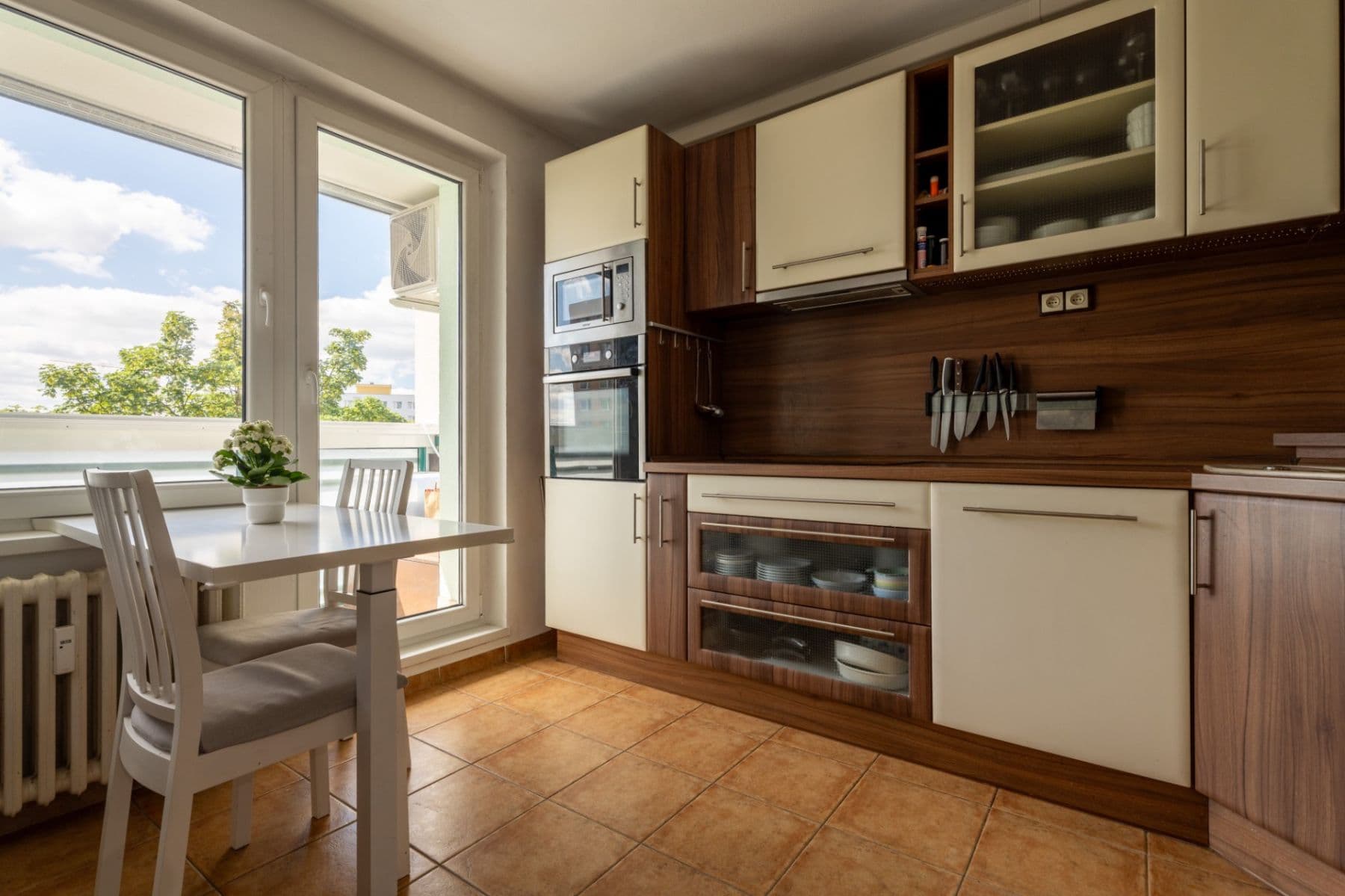 Predaj bytu 3-izbový 66 m², Česákova, Praha, Praha Predaj bytu 3-izbový 66 m², Česákova, Praha, Praha