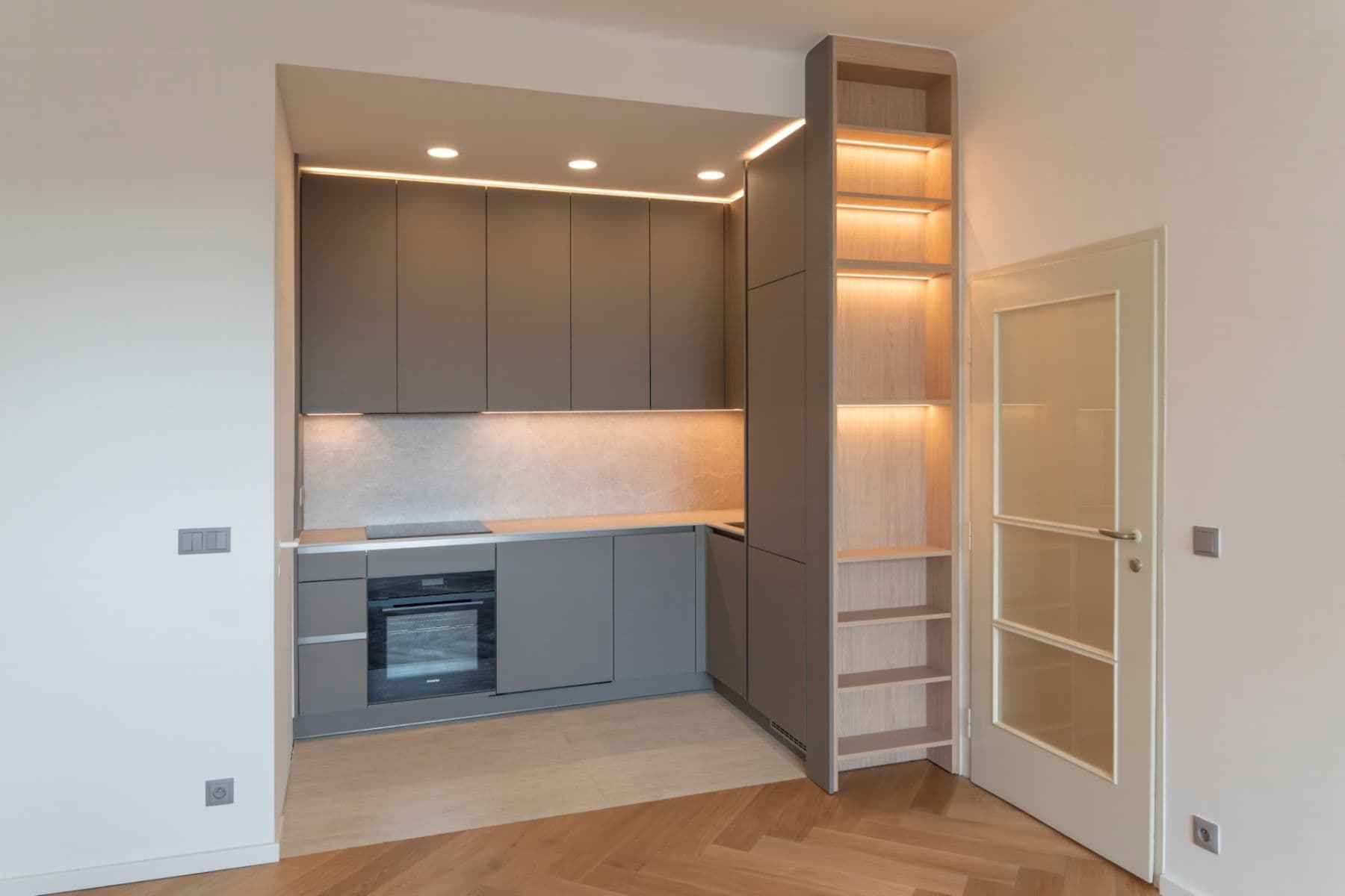 Predaj bytu 2-izbový 65 m², Kouřimská, Praha, Praha Predaj bytu 2-izbový 65 m², Kouřimská, Praha, Praha