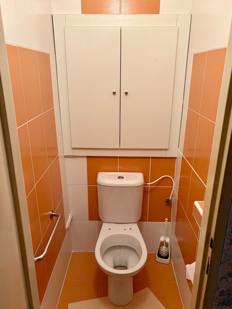 Predaj bytu 3-izbový 59 m², Charkovská, Ostrava, Moravskoslezský kraj Predaj bytu 3-izbový 59 m², Charkovská, Ostrava, Moravskoslezský kraj