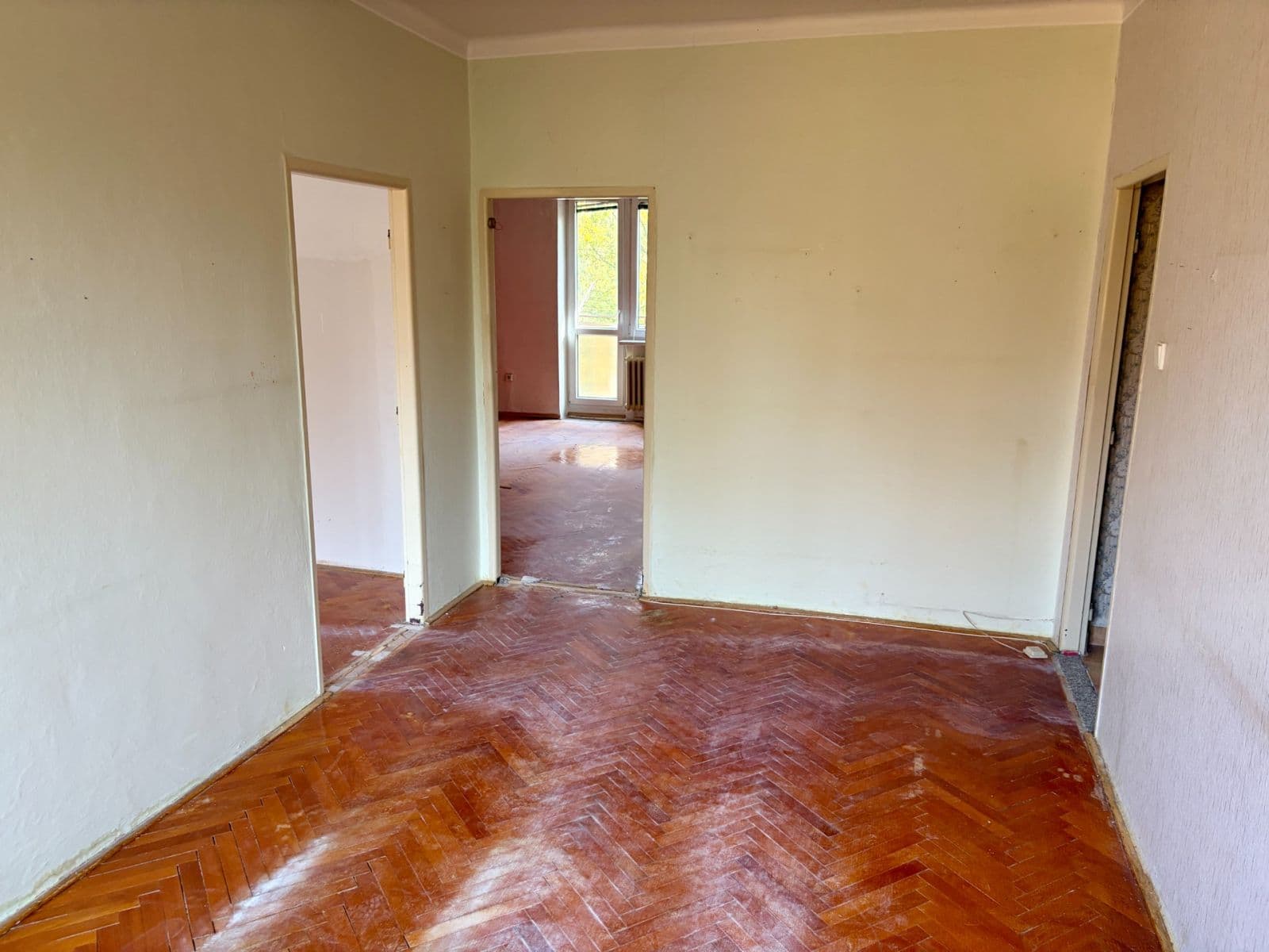Predaj bytu 3-izbový 59 m², Charkovská, Ostrava, Moravskoslezský kraj Predaj bytu 3-izbový 59 m², Charkovská, Ostrava, Moravskoslezský kraj