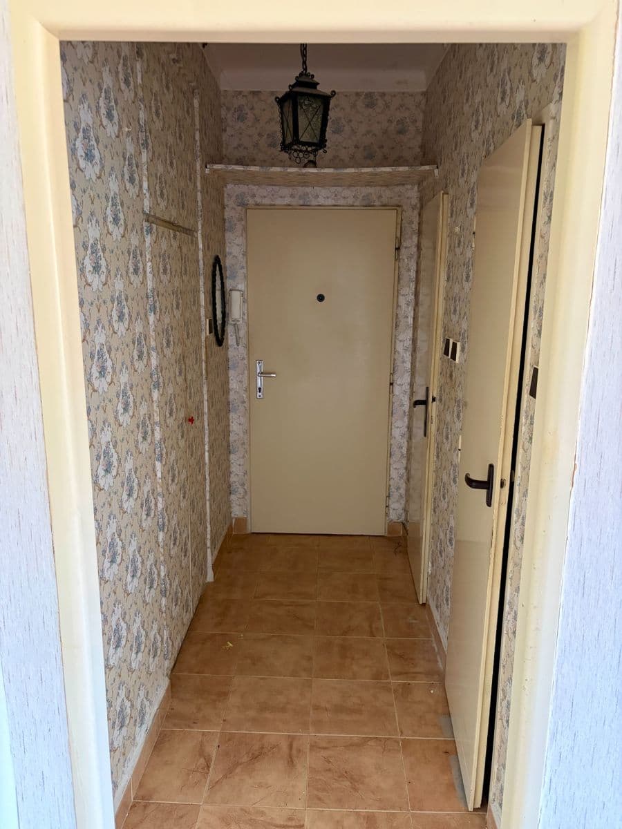Predaj bytu 3-izbový 59 m², Charkovská, Ostrava, Moravskoslezský kraj Predaj bytu 3-izbový 59 m², Charkovská, Ostrava, Moravskoslezský kraj