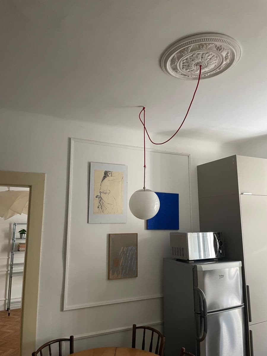 Prenájom bytu 2-izbový 45 m², Bukureštská, Bratislava - mestská časť Staré Mesto, Bratislavský kraj Prenájom bytu 2-izbový 45 m², Bukureštská, Bratislava - mestská časť Staré Mesto, Bratislavský kraj