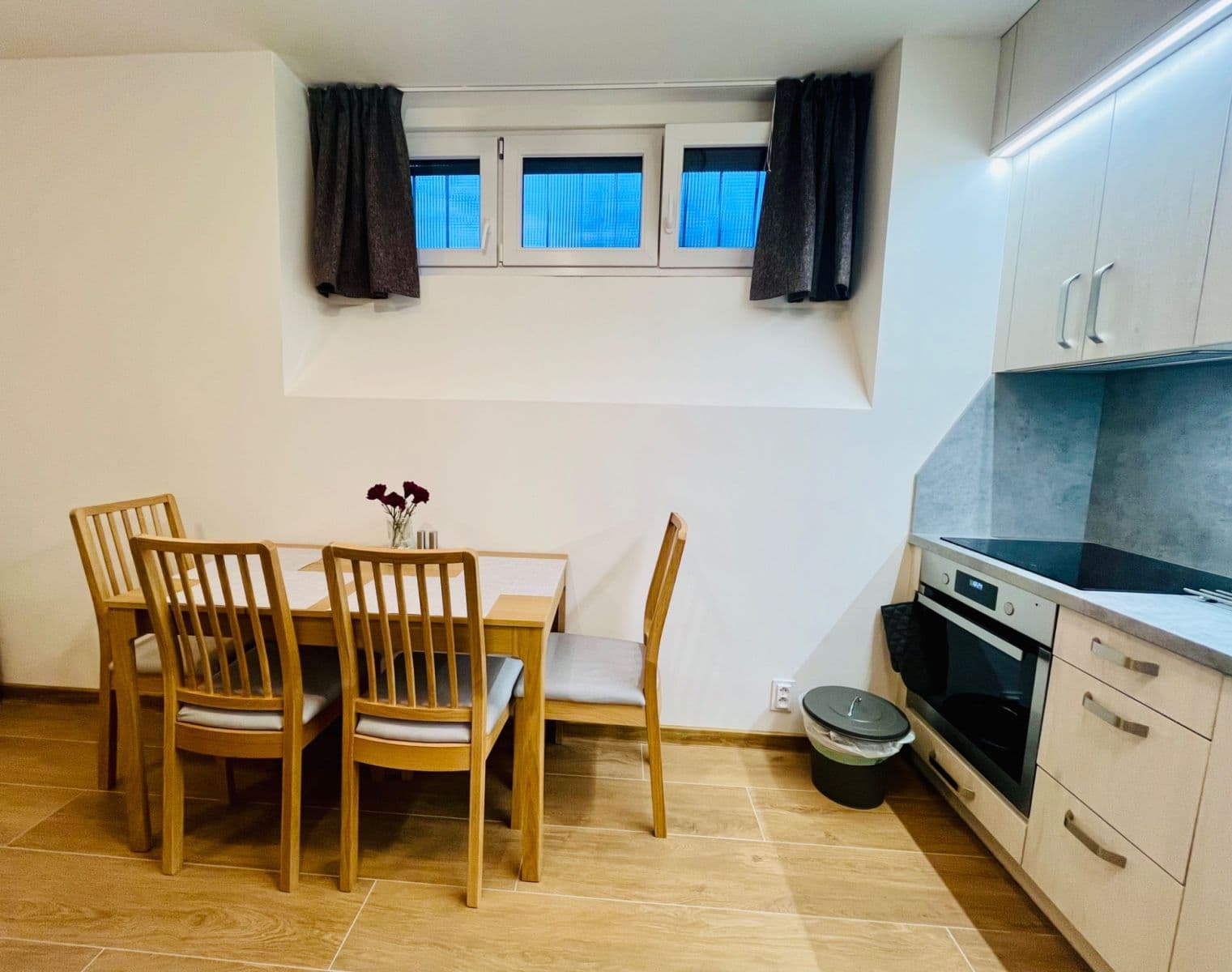 Predaj bytu 1-izbový 34 m², Bajkalská, Praha, Praha Predaj bytu 1-izbový 34 m², Bajkalská, Praha, Praha
